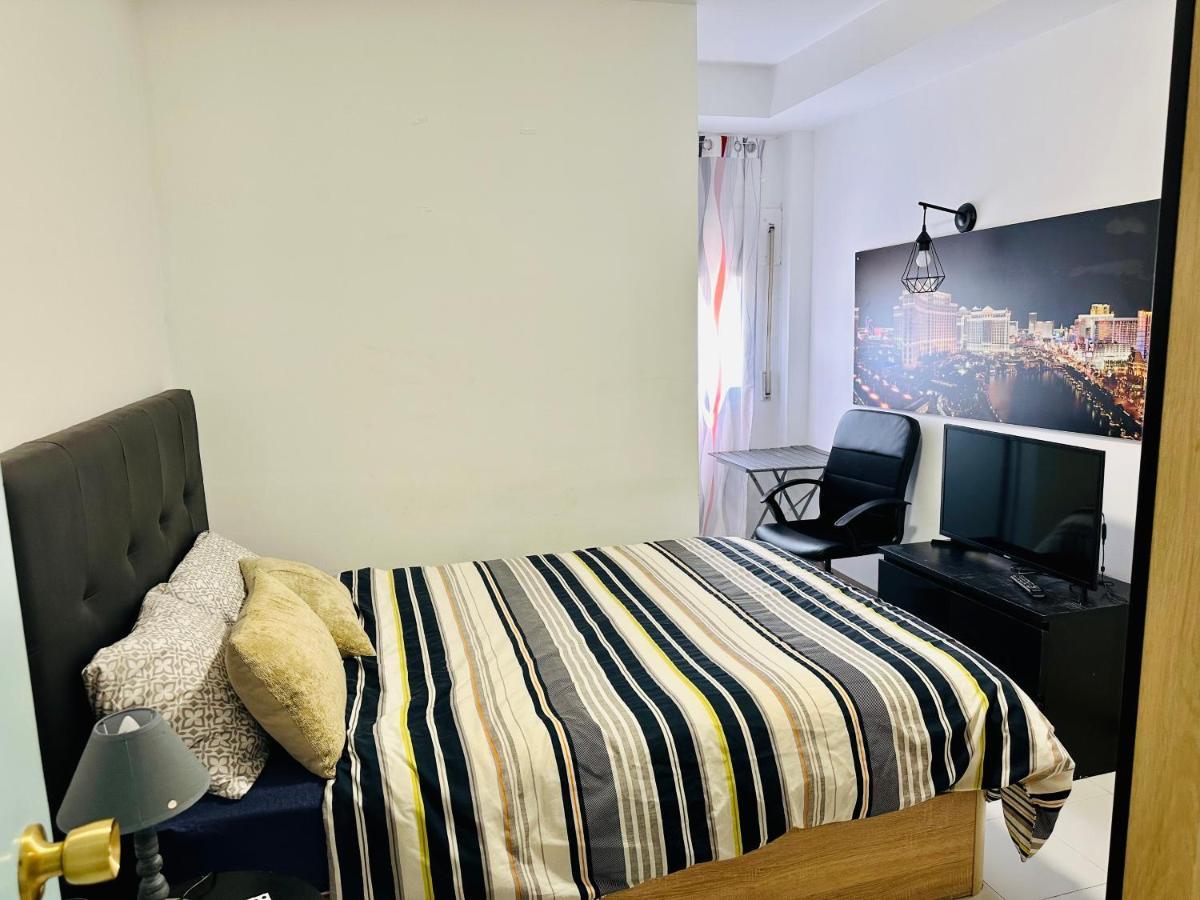 Habitacion Мадрид Екстериор снимка